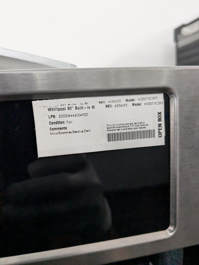 Whirlpool 30" Stainless Steel Electric Built In Single Oven #WOS51EC0HS