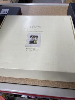 Lenox Ivory Rose 5x7 Frame