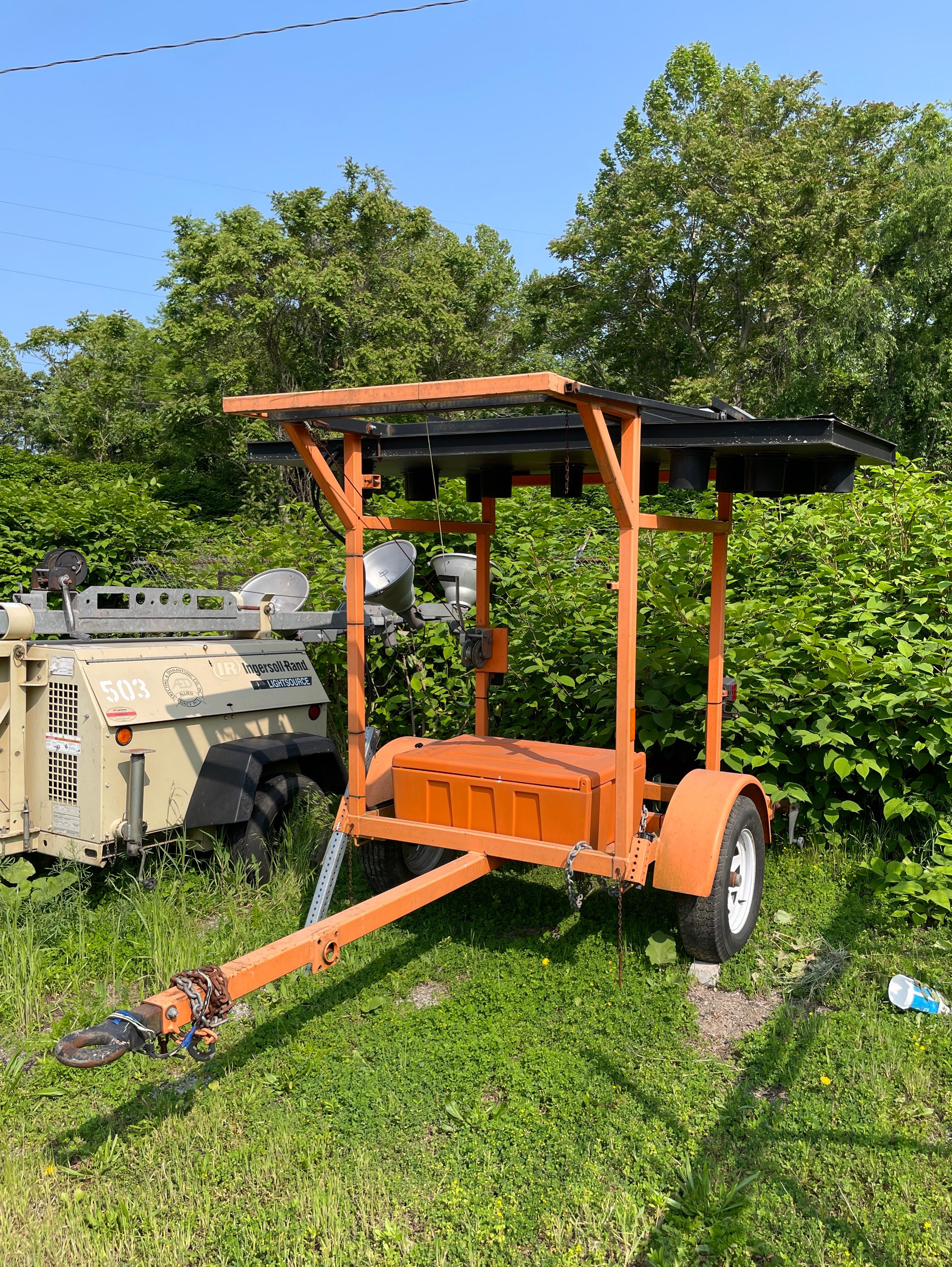 Solar-Powered Arrow Board Traffic Control Trailer