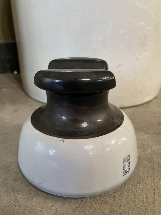 Two-Tone Porcelain Spool glass Insulator