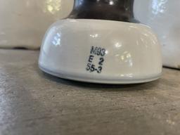Two-Tone Porcelain Spool glass Insulator