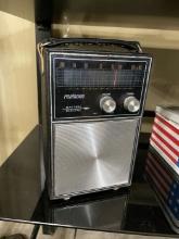 Realtone AM Radio â€“ Battery Powered