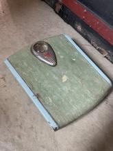 Vintage Borg Bathroom Scale