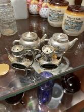 Miniature Teapot Salt & Pepper Shakers Astroworld
