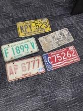 Lot of 5 vintage license plates wall art