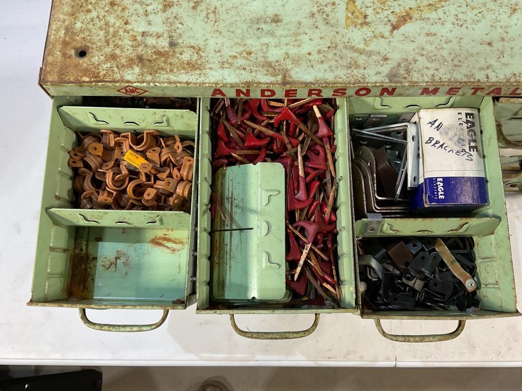 Metal drawer cabinet