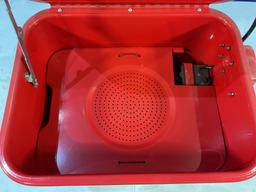 New 3 1/2 gallon table top parts washer