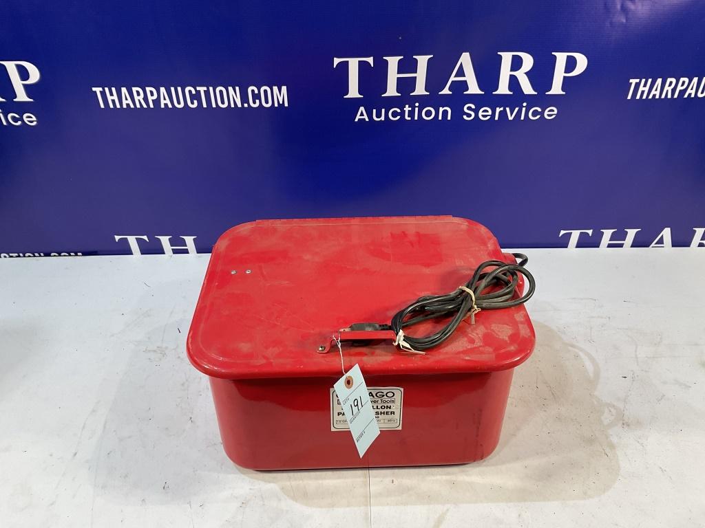 New 3 1/2 gallon table top parts washer