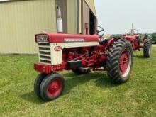 1962 Farmall 460 Gas