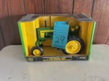 1/16 Scale JD 620 Hi-Crop