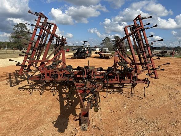 CASE IH Do-All 27'