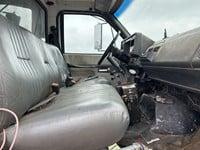 2000 GMC C Series Dump Truck 3126 Cat Engine, 16yd Body, Tandem Axle VIN 1GDT7H4C3YJ515166 Miles 227