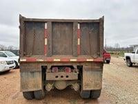 2000 GMC C Series Dump Truck 3126 Cat Engine, 16yd Body, Tandem Axle VIN 1GDT7H4C3YJ515166 Miles 227