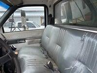 2000 GMC C Series Dump Truck 3126 Cat Engine, 16yd Body, Tandem Axle VIN 1GDT7H4C3YJ515166 Miles 227