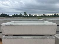 3 x 5 feed trough