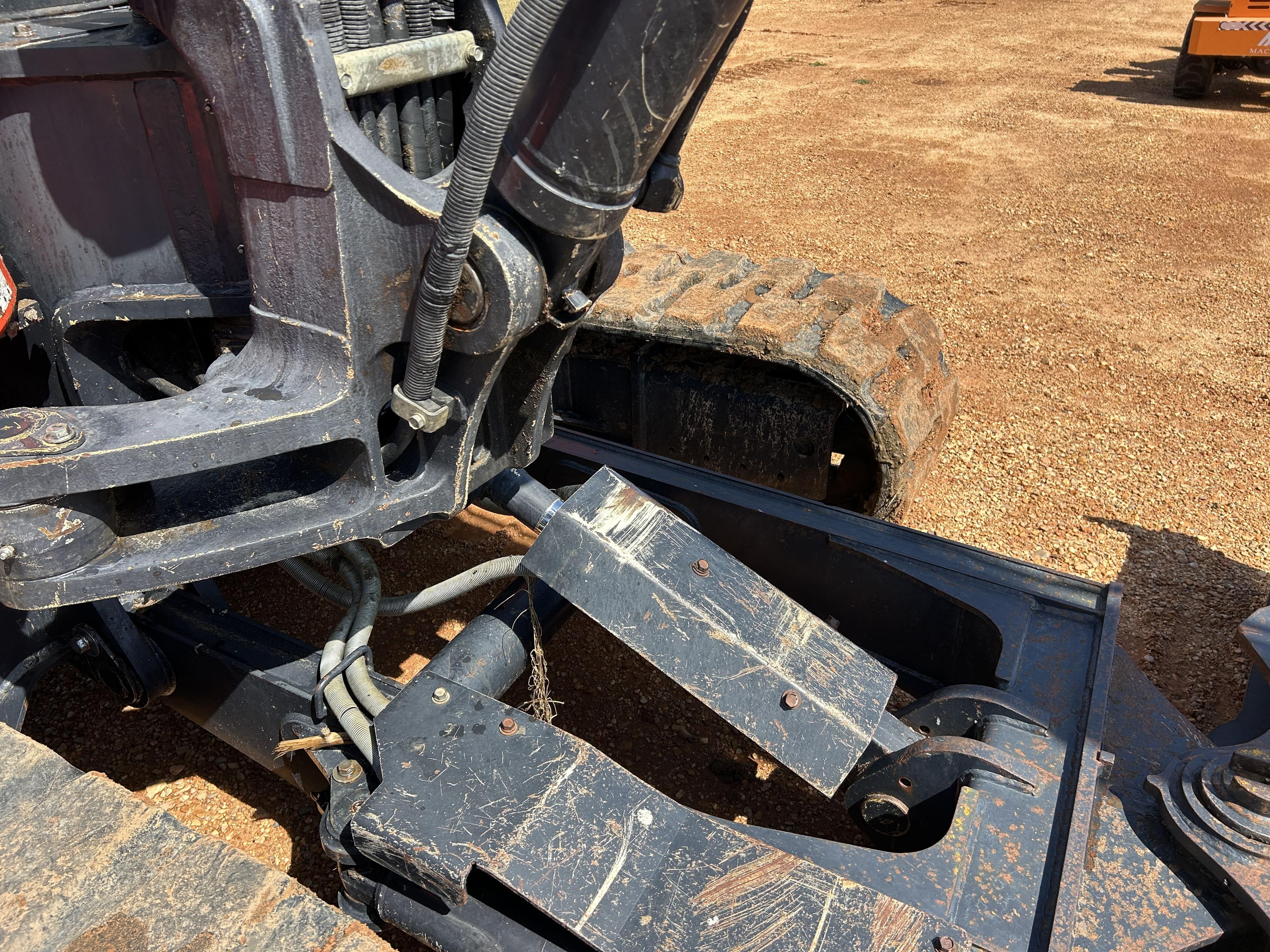 Kubota KX0804 Excavator