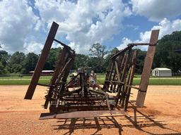 John Deere Do-All 21'