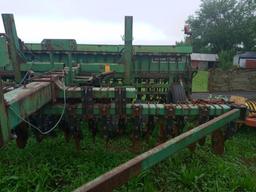 15ft Great Plains No Till Drill w/Grass Seed Box