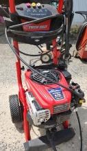 Troy-Bilt pressure washer with hose and spray tips 2800 Max psi 2.3 max gpm