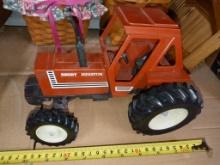 Hesston 980DT toy tractor