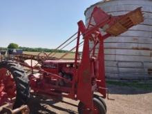 Farmall F12 with loader