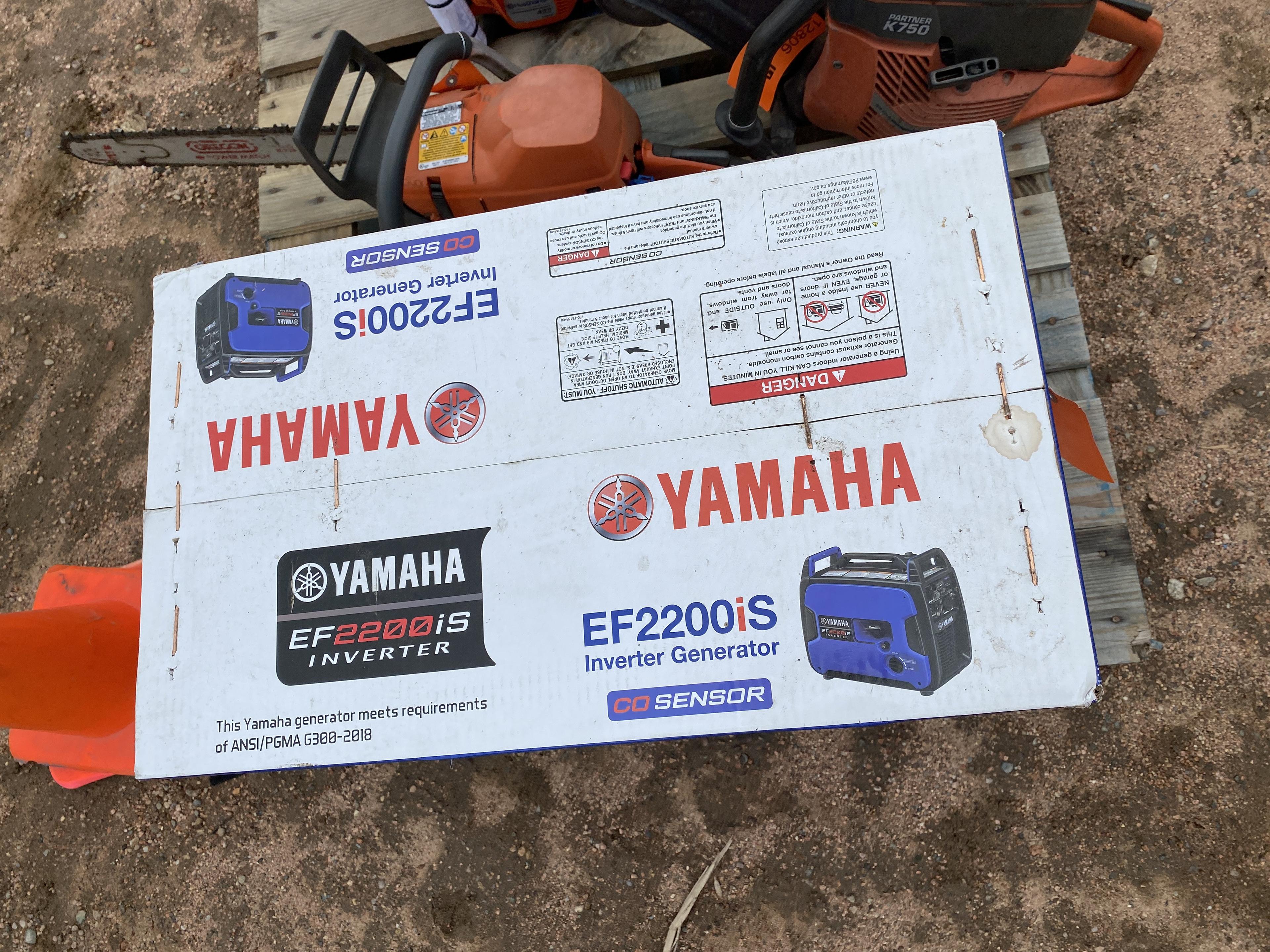Yamaha EF2200 Generator