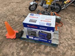 Yamaha EF2200 Generator