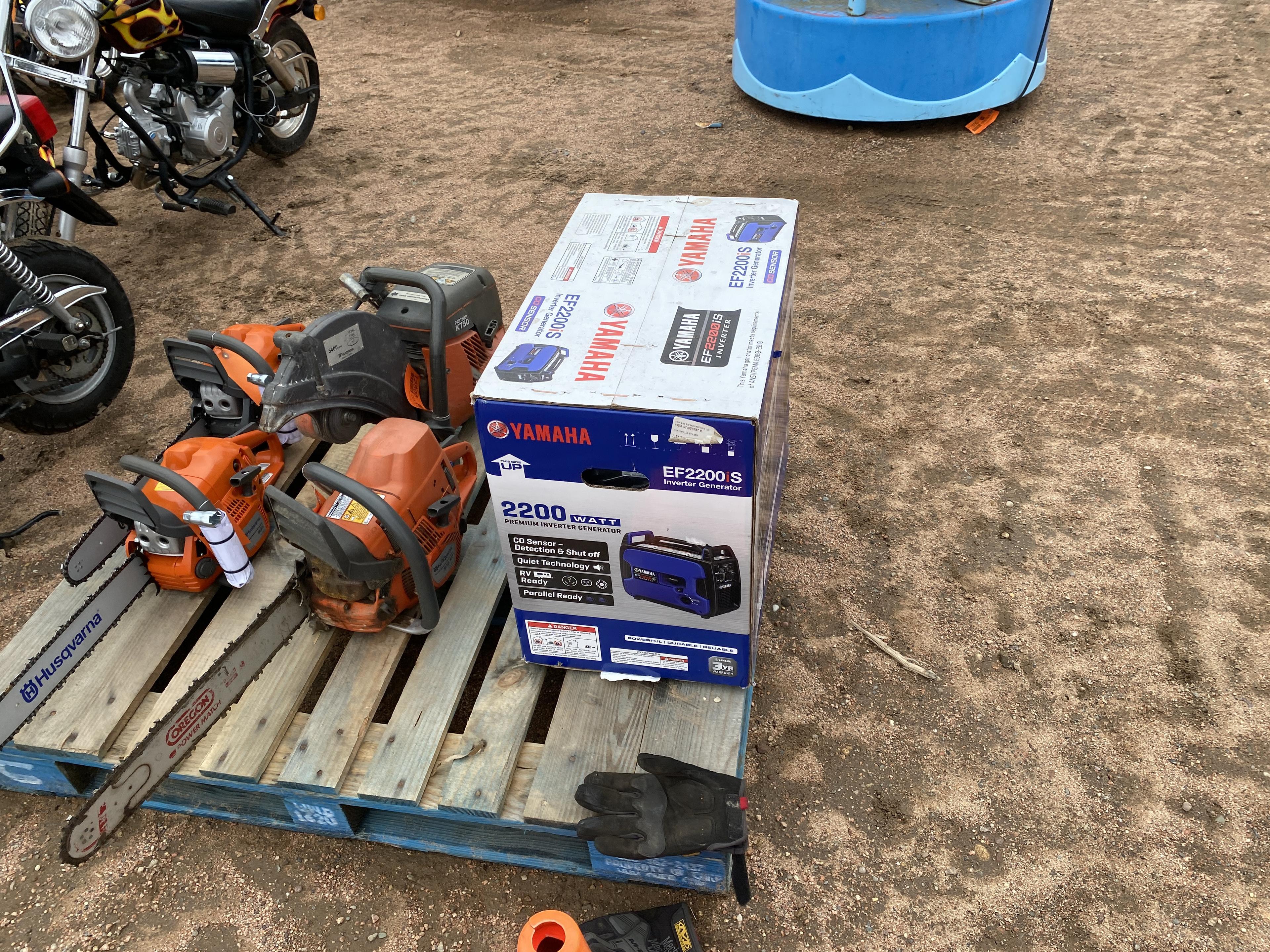 Yamaha EF2200 Generator