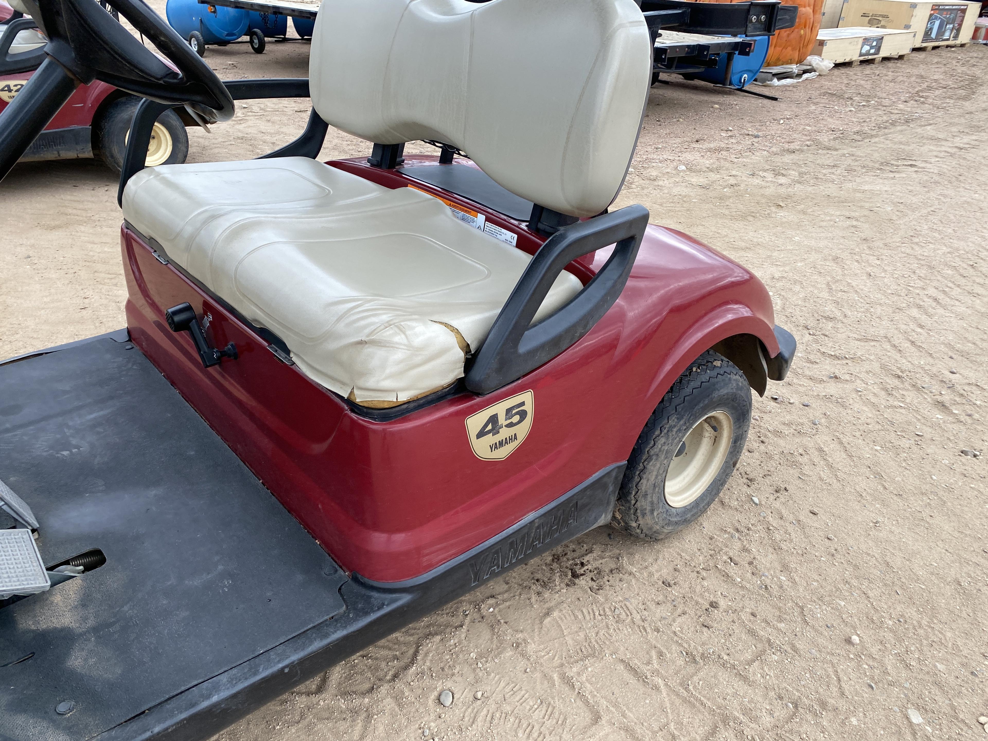 2016 Yamaha YDRAX6 Gas Powered Golf Cart