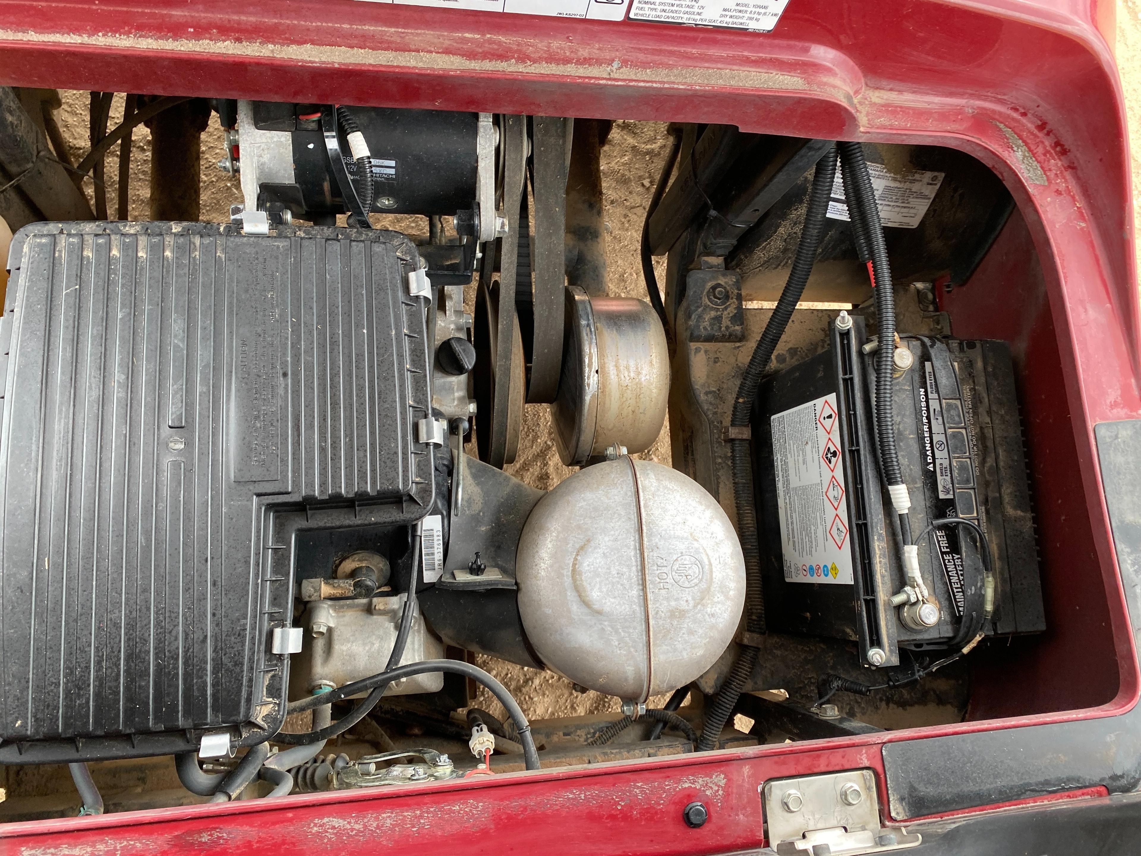 2016 Yamaha YDRAX6 Gas Powered Golf Cart
