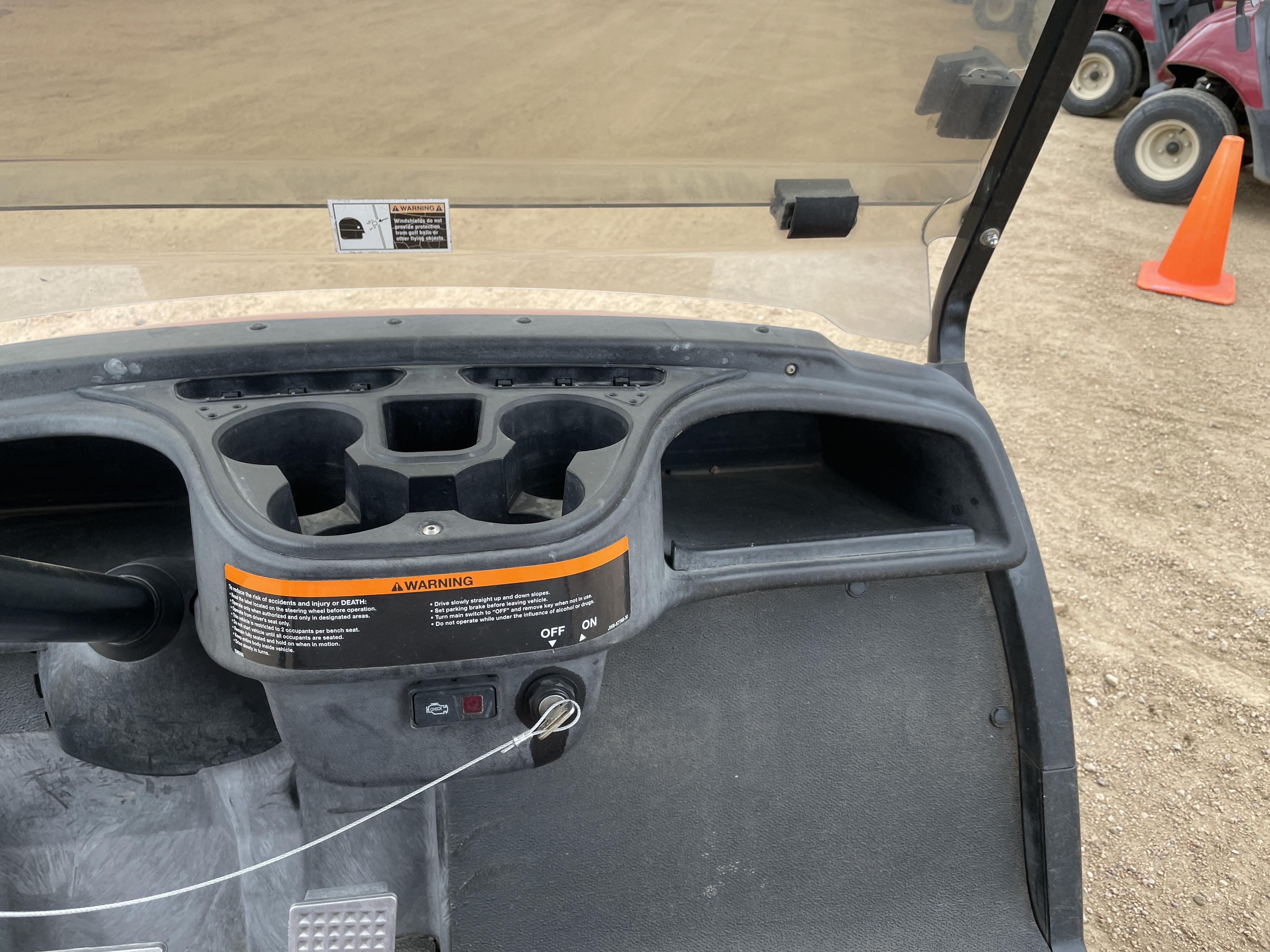 2016 Yamaha YDRAX6 Gas Powered Golf Cart