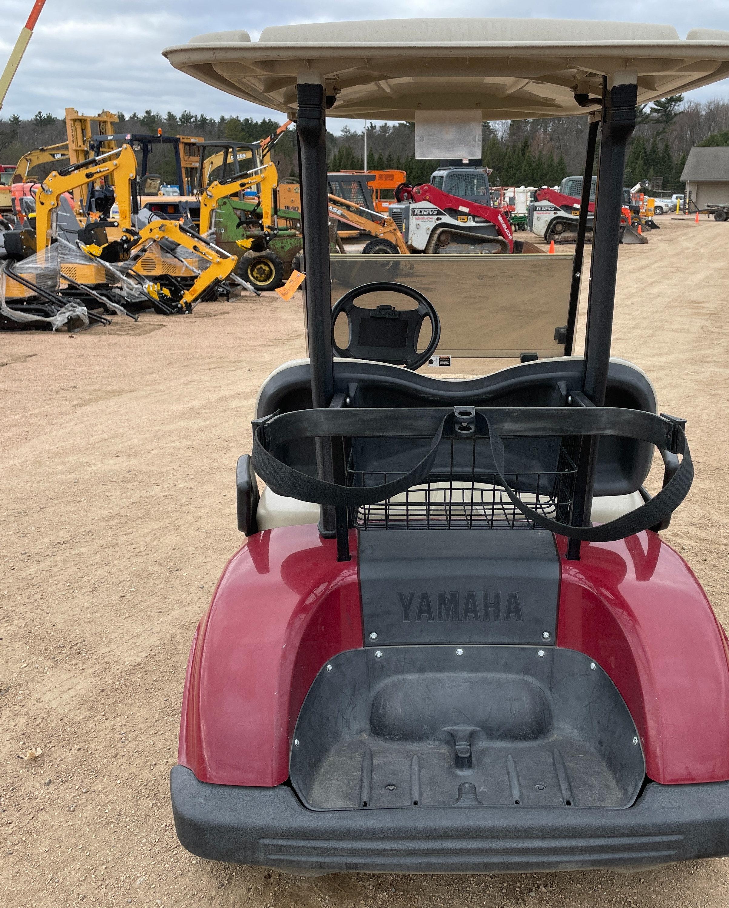 2016 Yamaha YDRAX6 Gas Powered Golf Cart