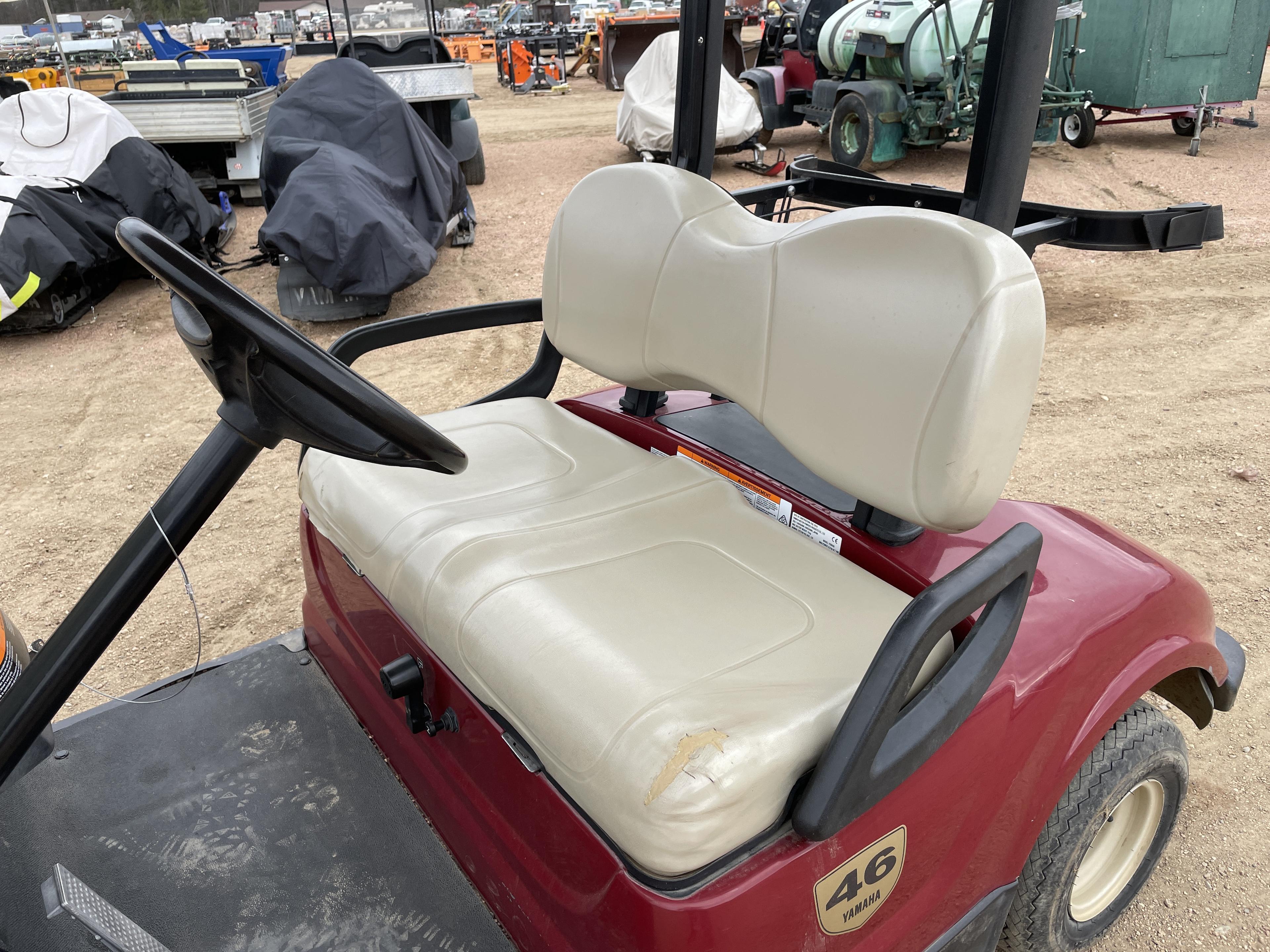 2016 Yamaha YDRAX6 Gas Powered Golf Cart