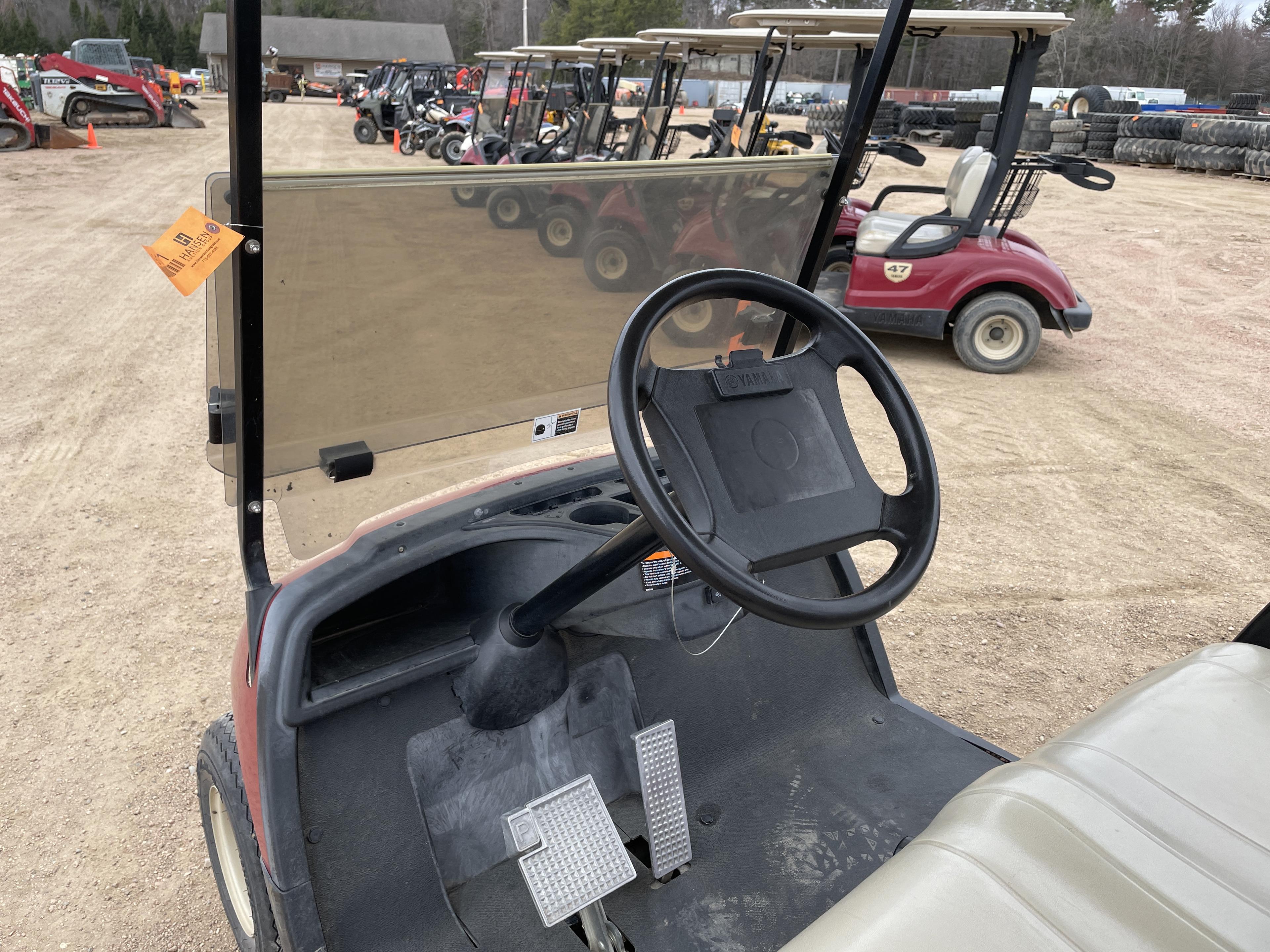 2016 Yamaha YDRAX6 Gas Powered Golf Cart
