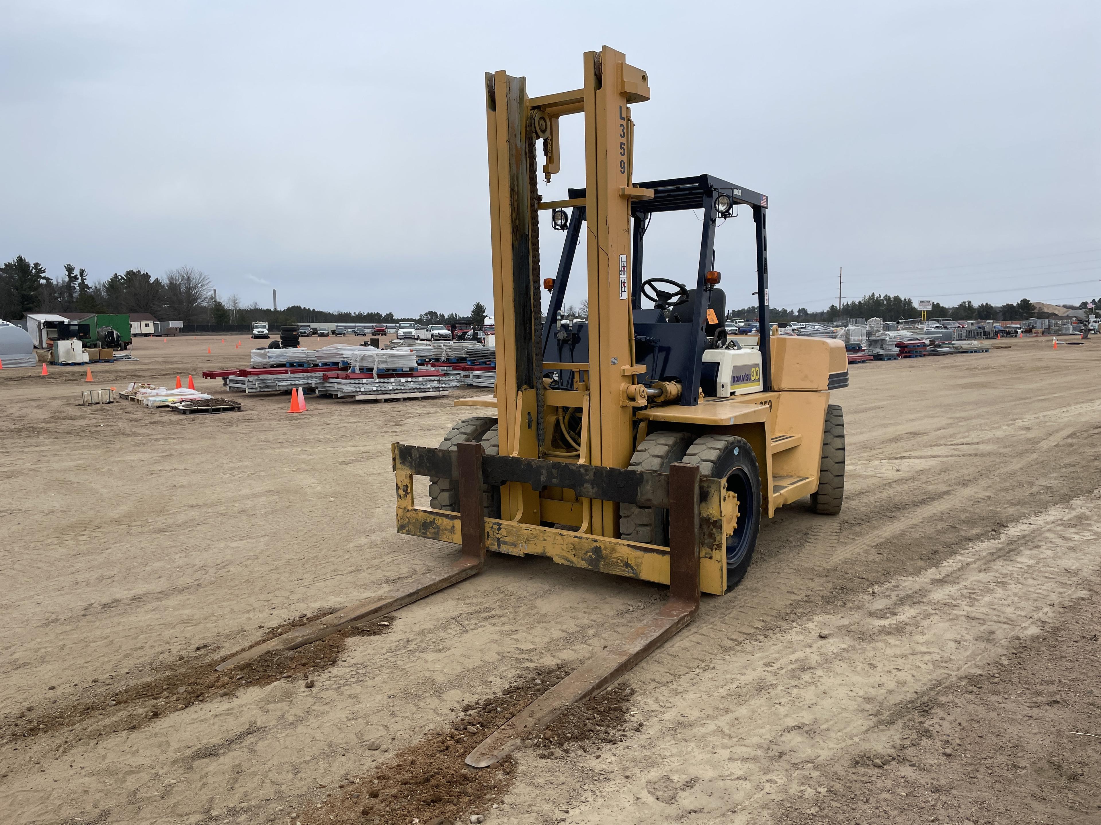 Komatsu 80 16,000Lbs Type-D Forklift