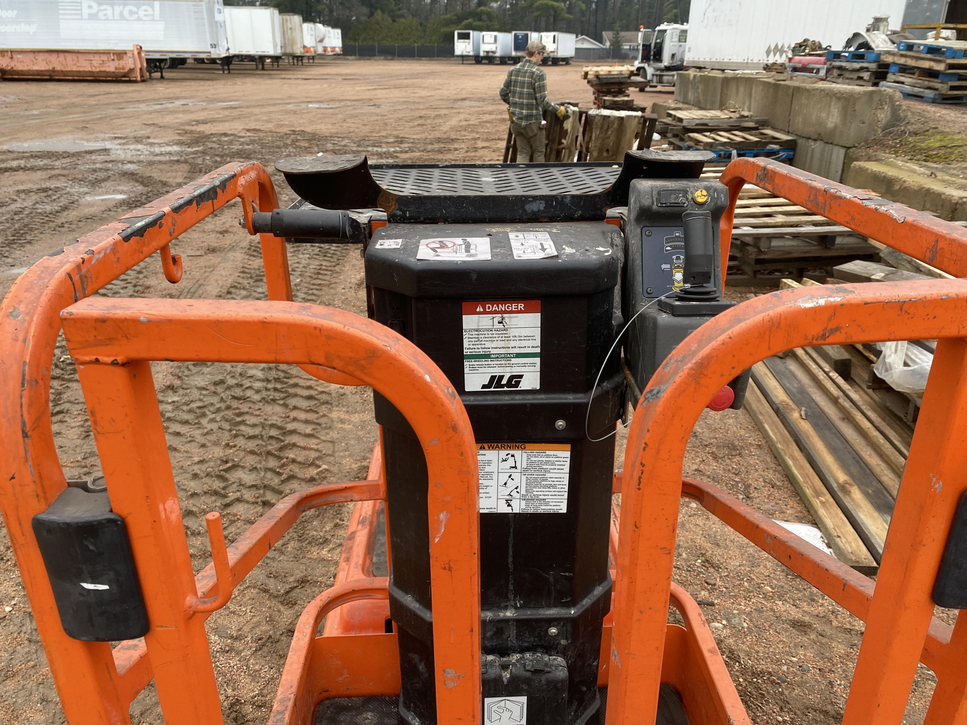 2018 JLG 10 MSP Electric Lift