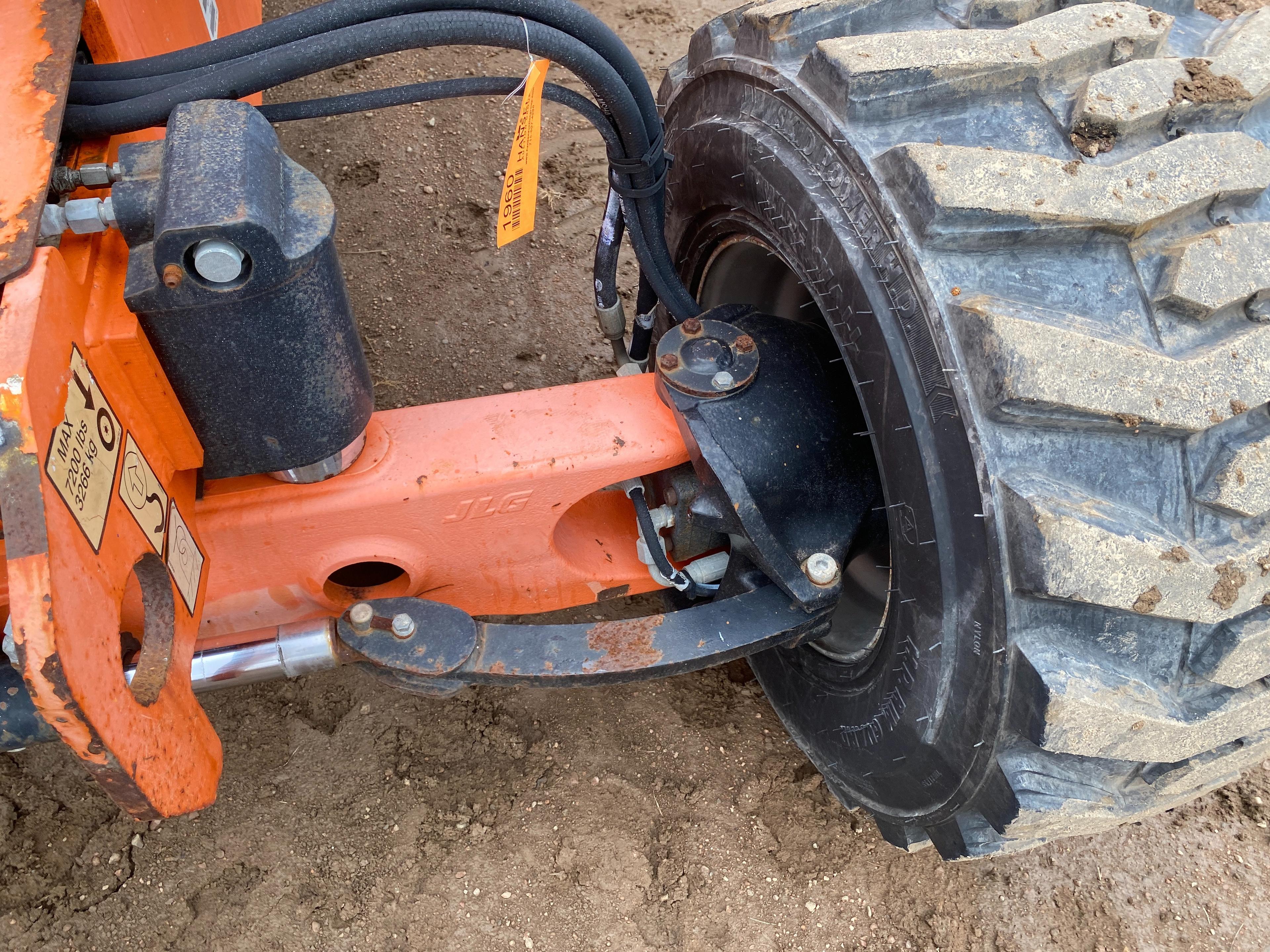 2014 JLG 450AJ 4x4 Manlift