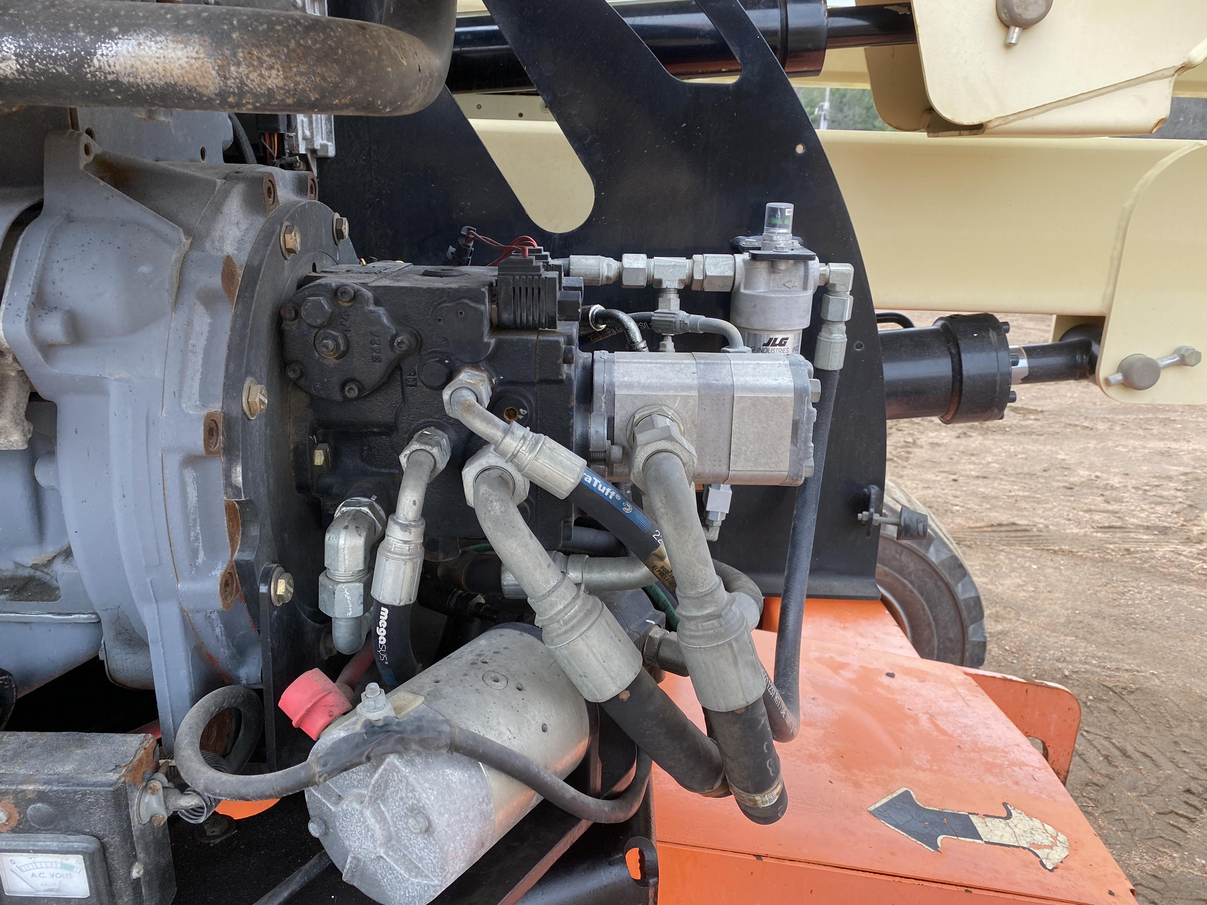 2014 JLG 450AJ 4x4 Manlift