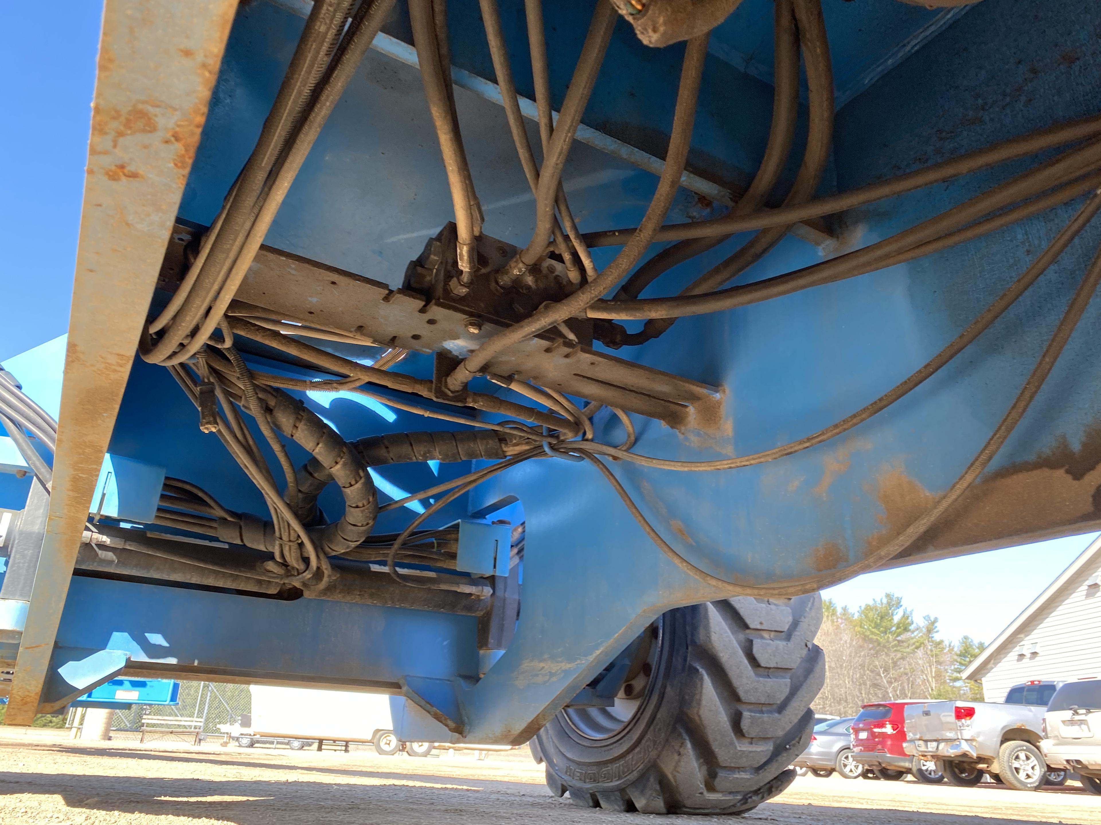 2008 Genie S-100 4x4 100' Man Lift