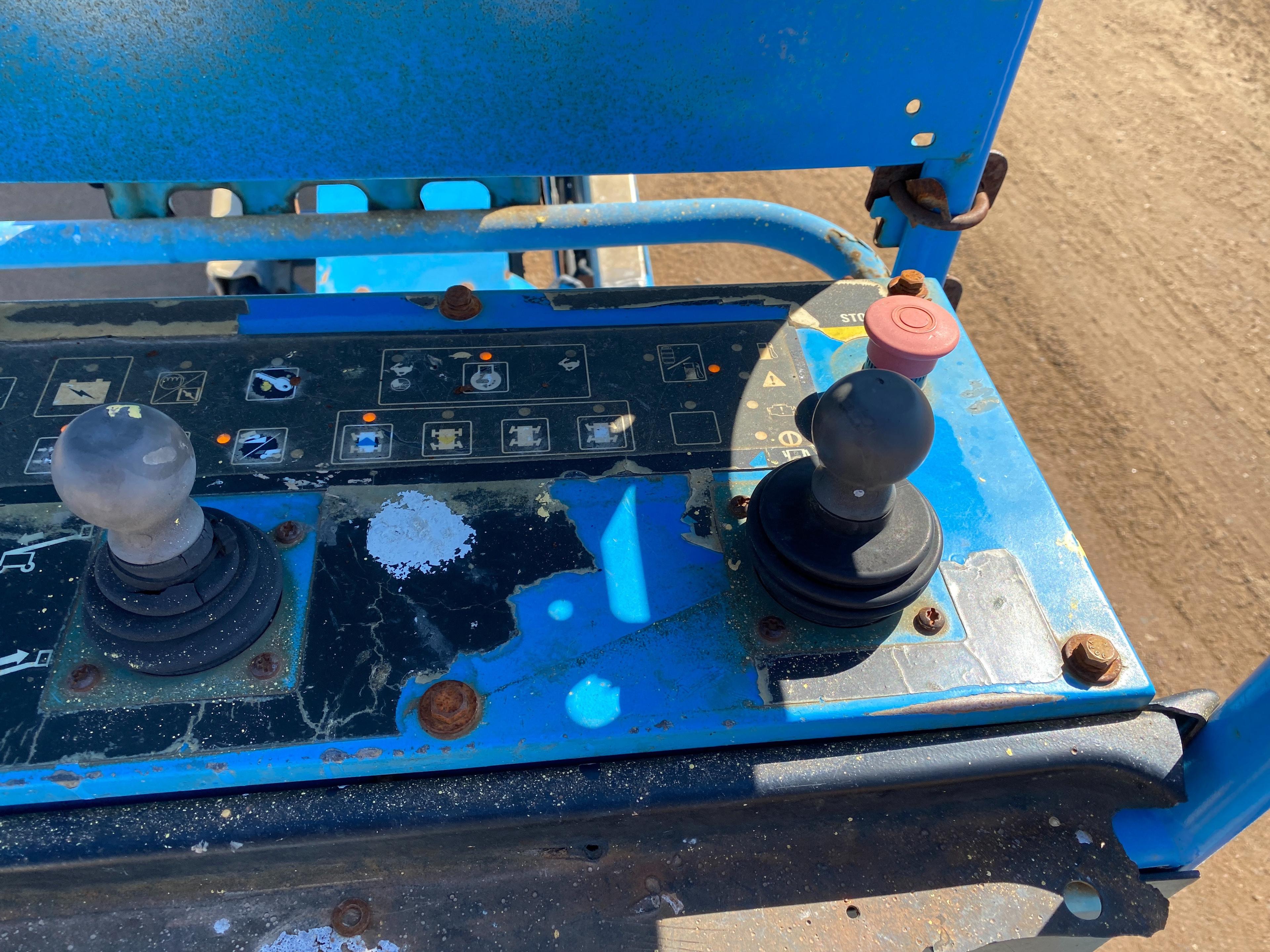 2008 Genie S-100 4x4 100' Man Lift