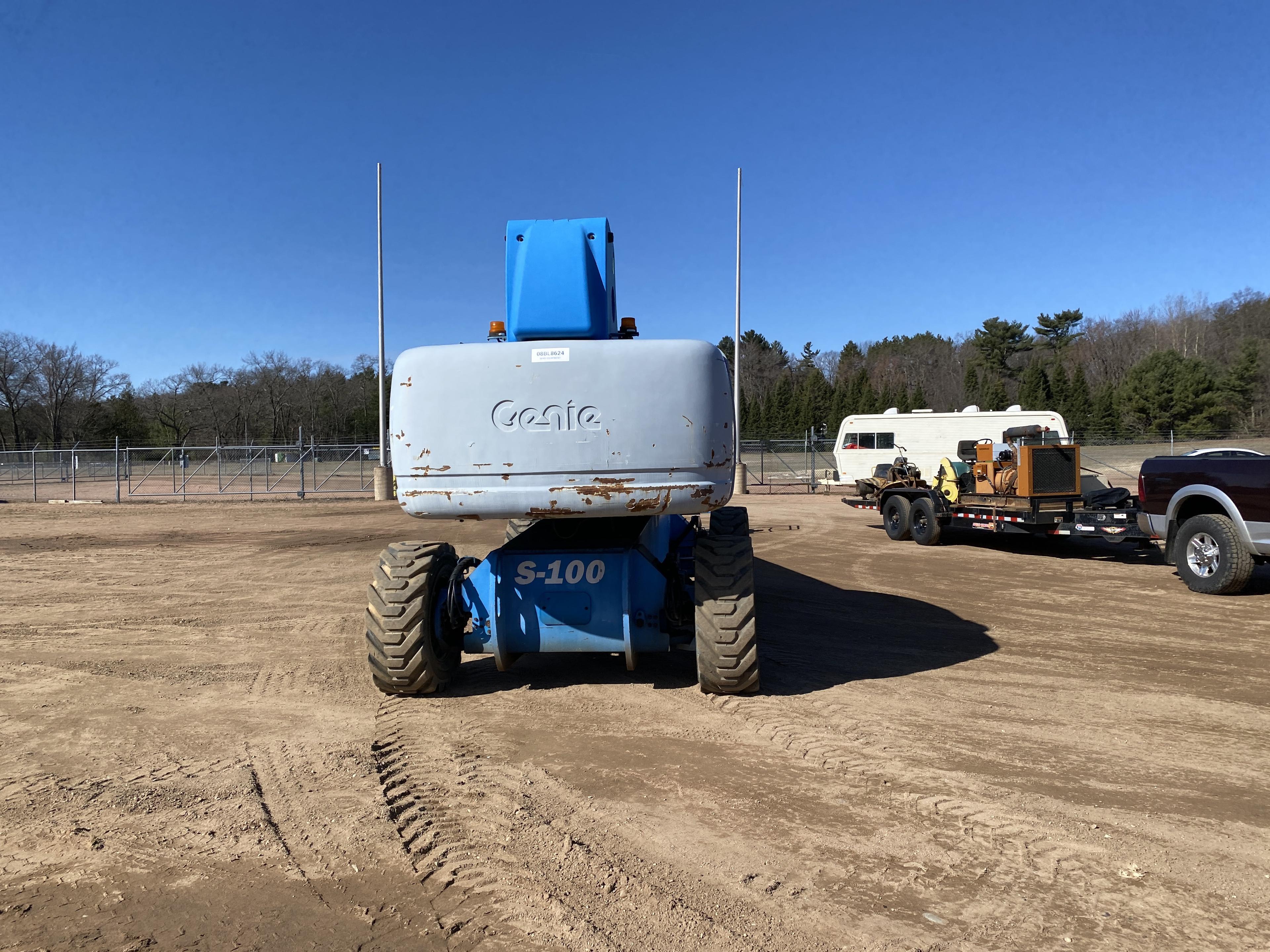 2008 Genie S-100 4x4 100' Man Lift