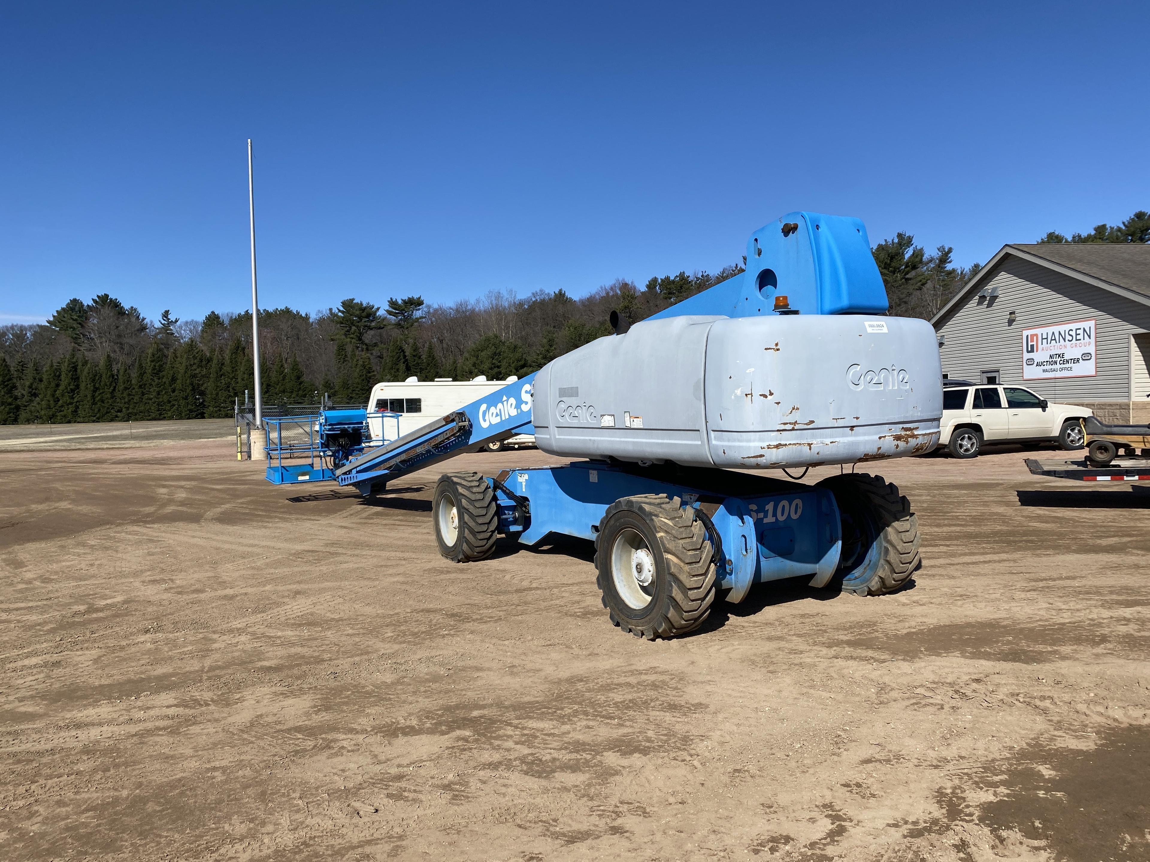 2008 Genie S-100 4x4 100' Man Lift