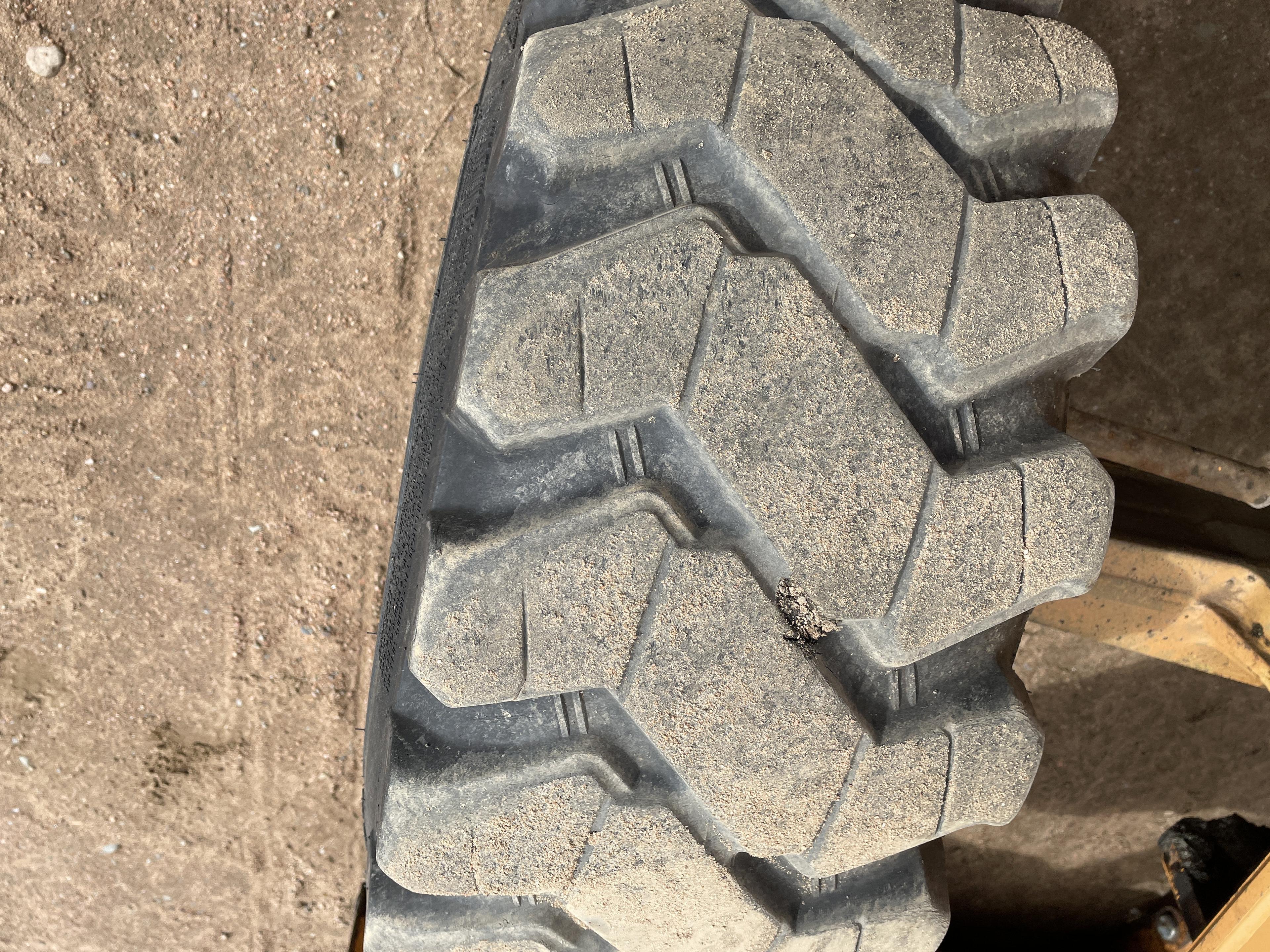 Case 570MXT Loader Backhoe