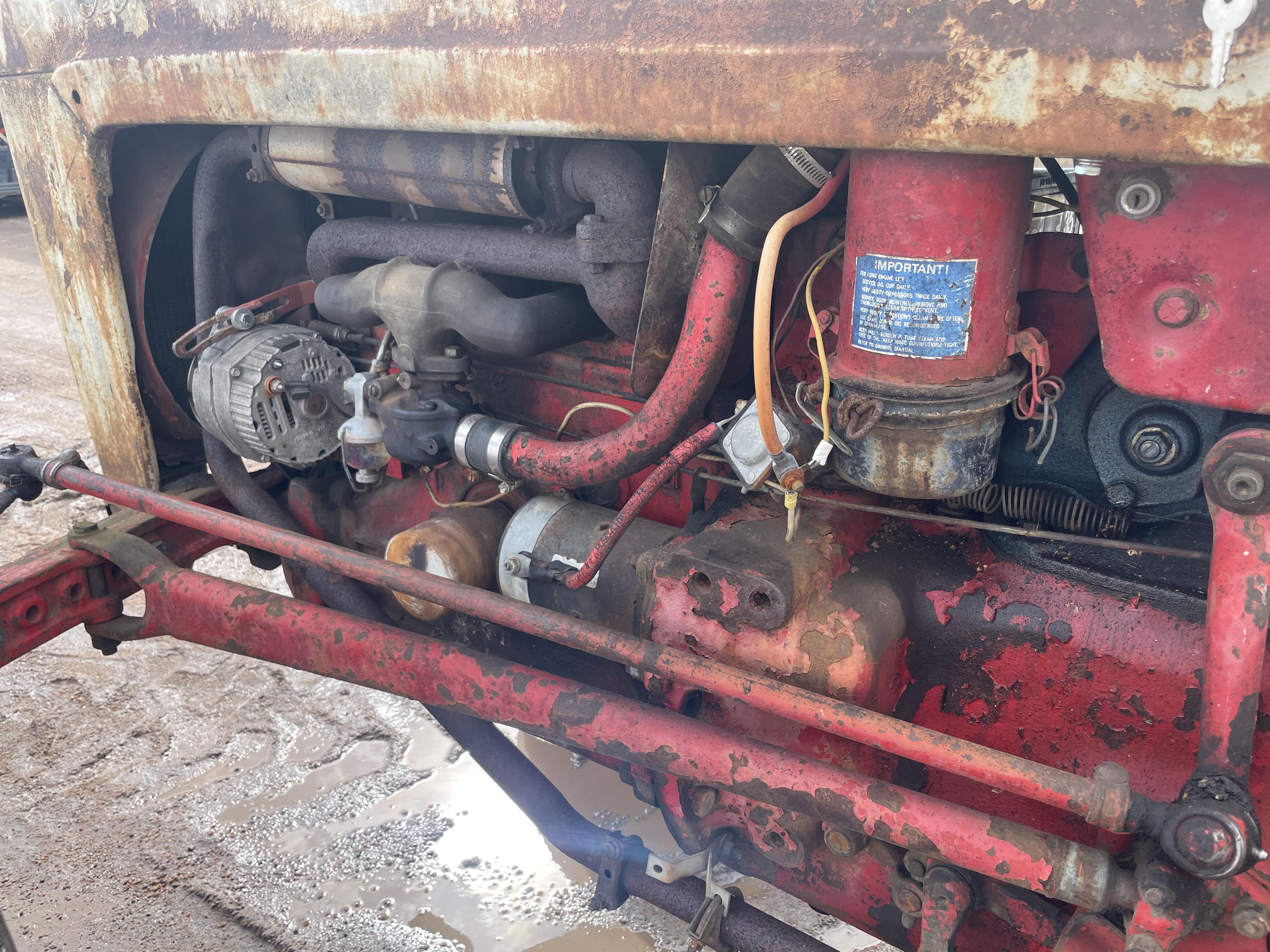Ford 640 Wide Front Tractor