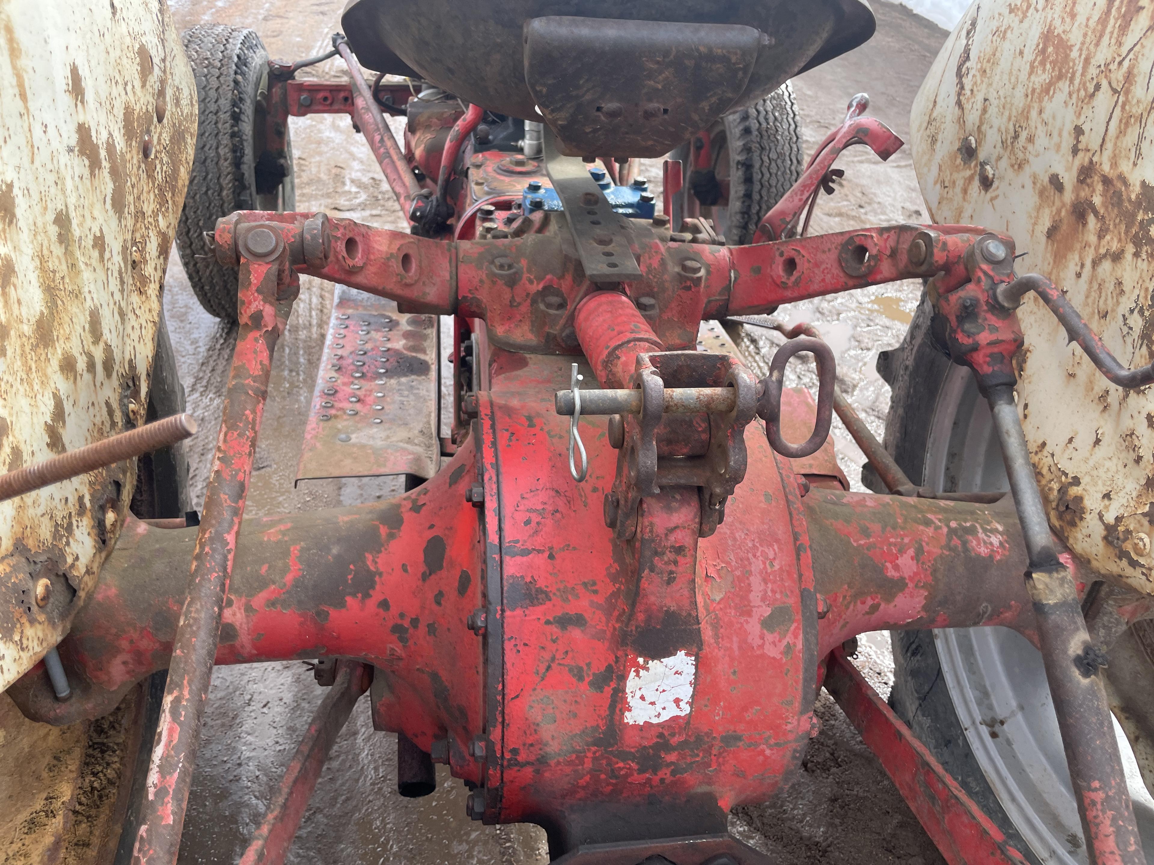 Ford 640 Wide Front Tractor