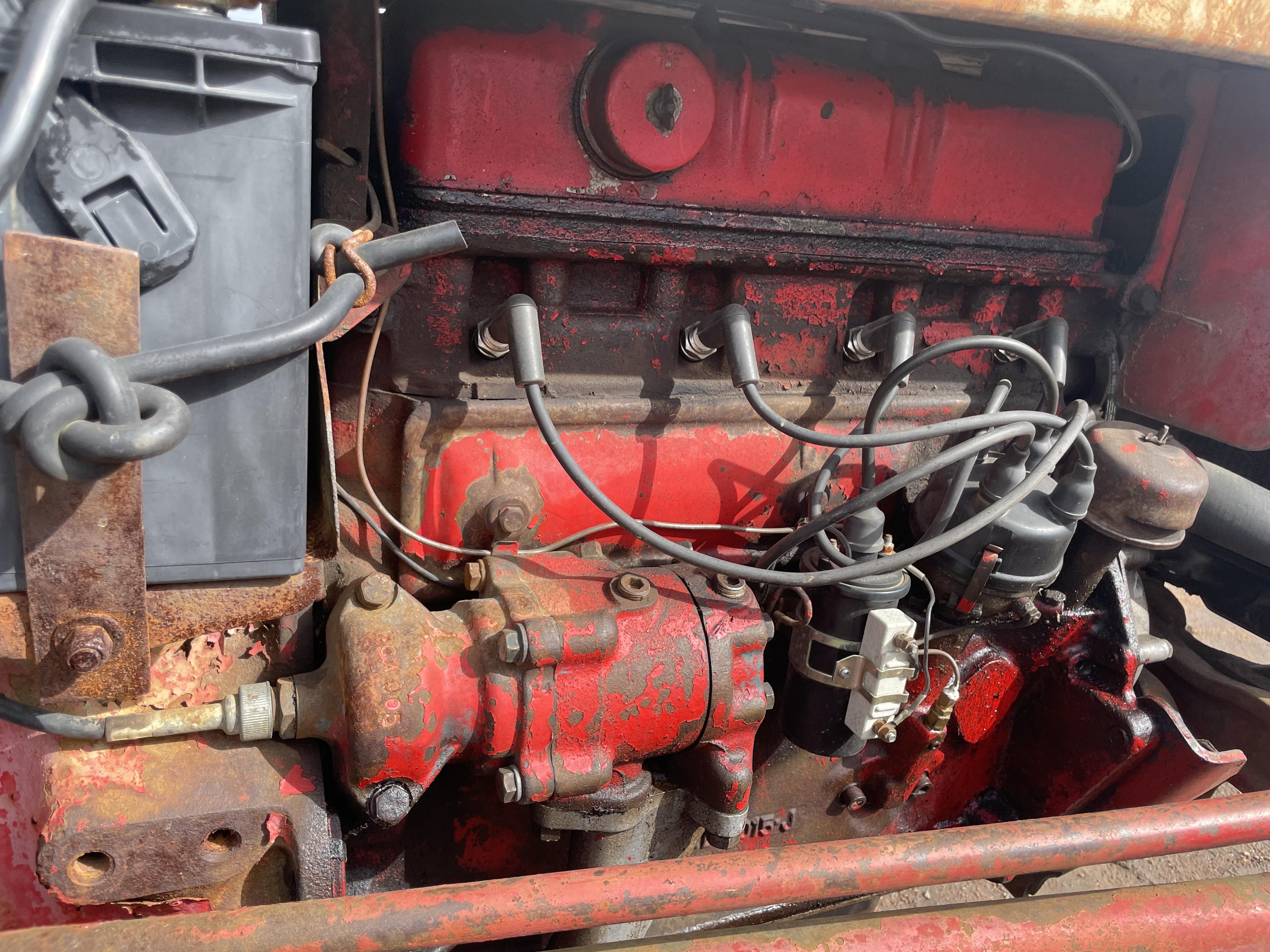 Ford 640 Wide Front Tractor