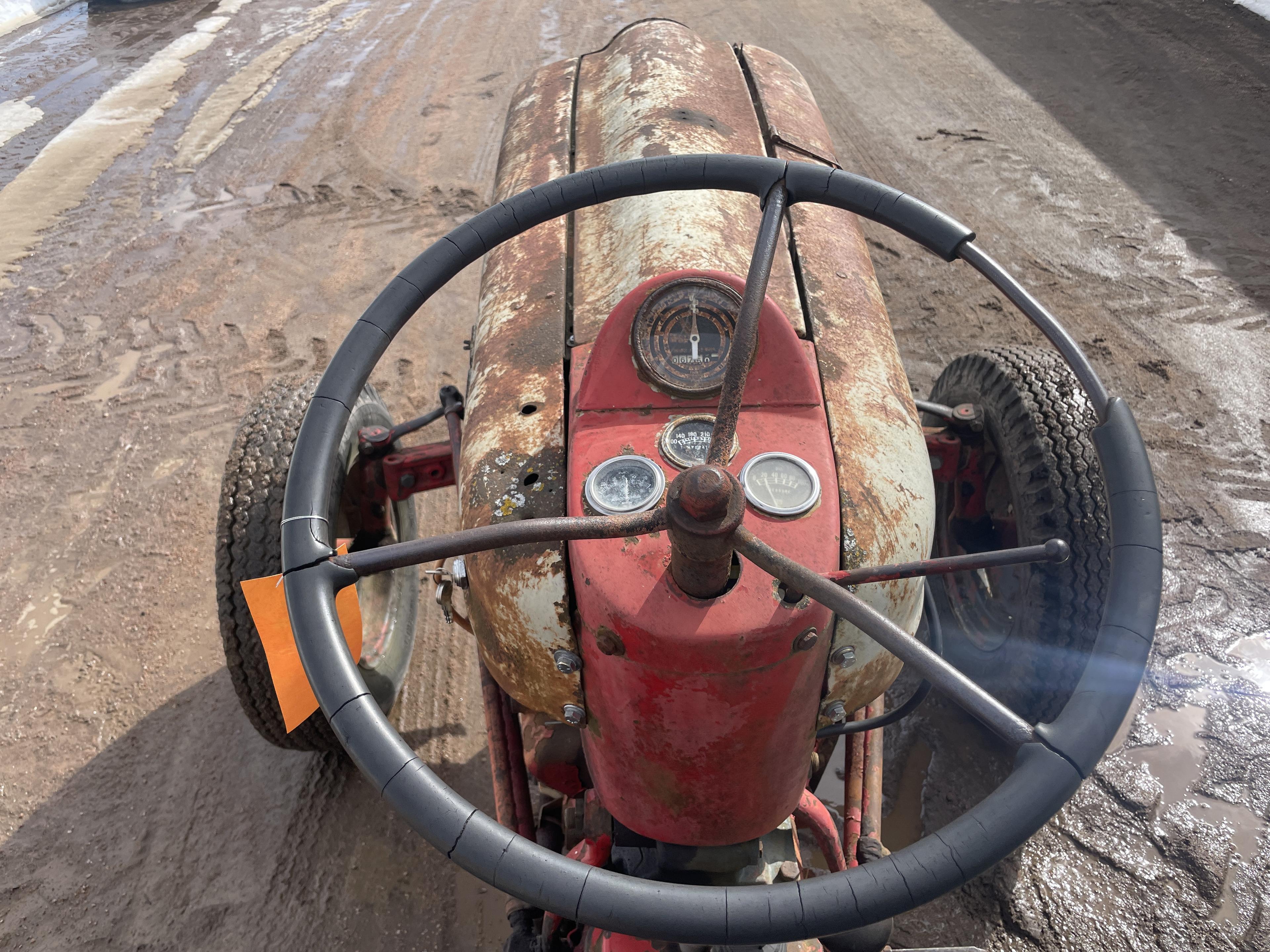 Ford 640 Wide Front Tractor