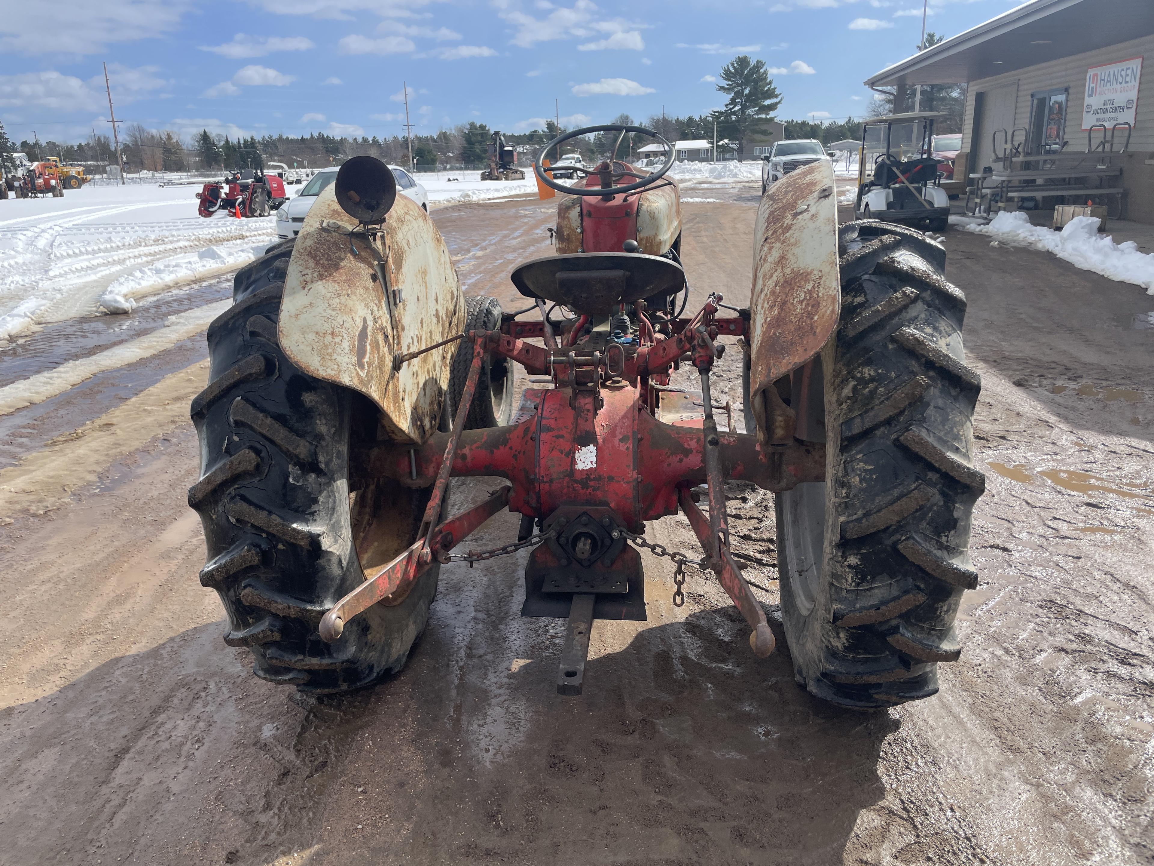 Ford 640 Wide Front Tractor