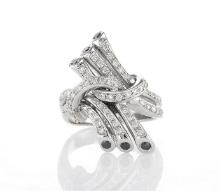 18kt White Gold 0.66ctw Diamond Ring