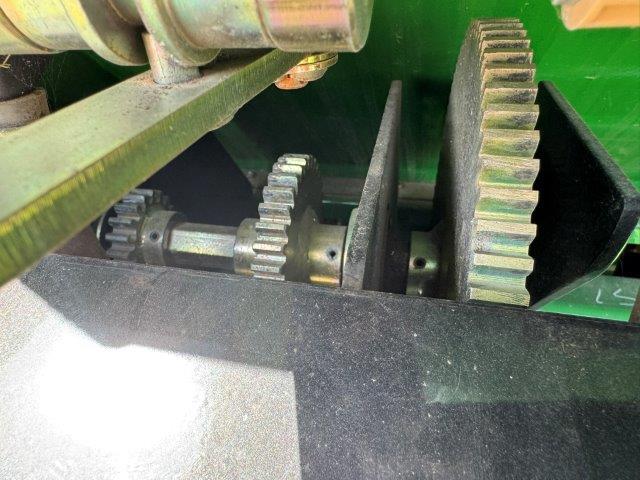 Great Plains NTS 2611 No-Till, Pull-Type Seeder